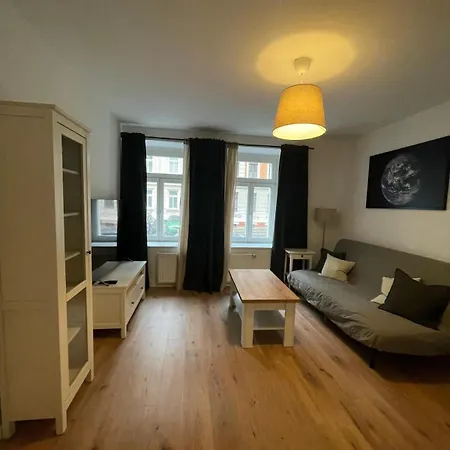 In Reudnitz Apartment *